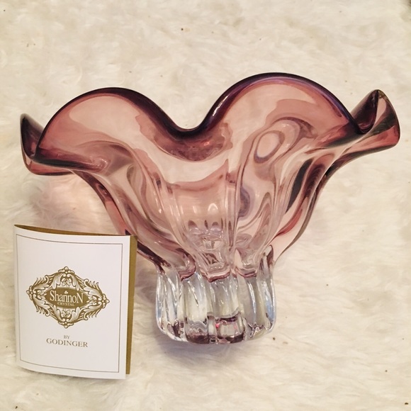 Godinger Other - Shannon Crystal by Godinger Rose Centerpiece Bowl